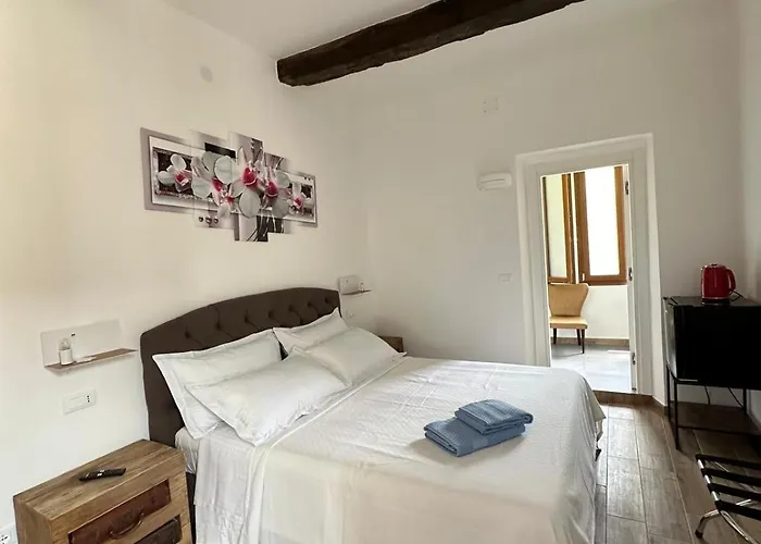 Il Glicine 3* פארמה